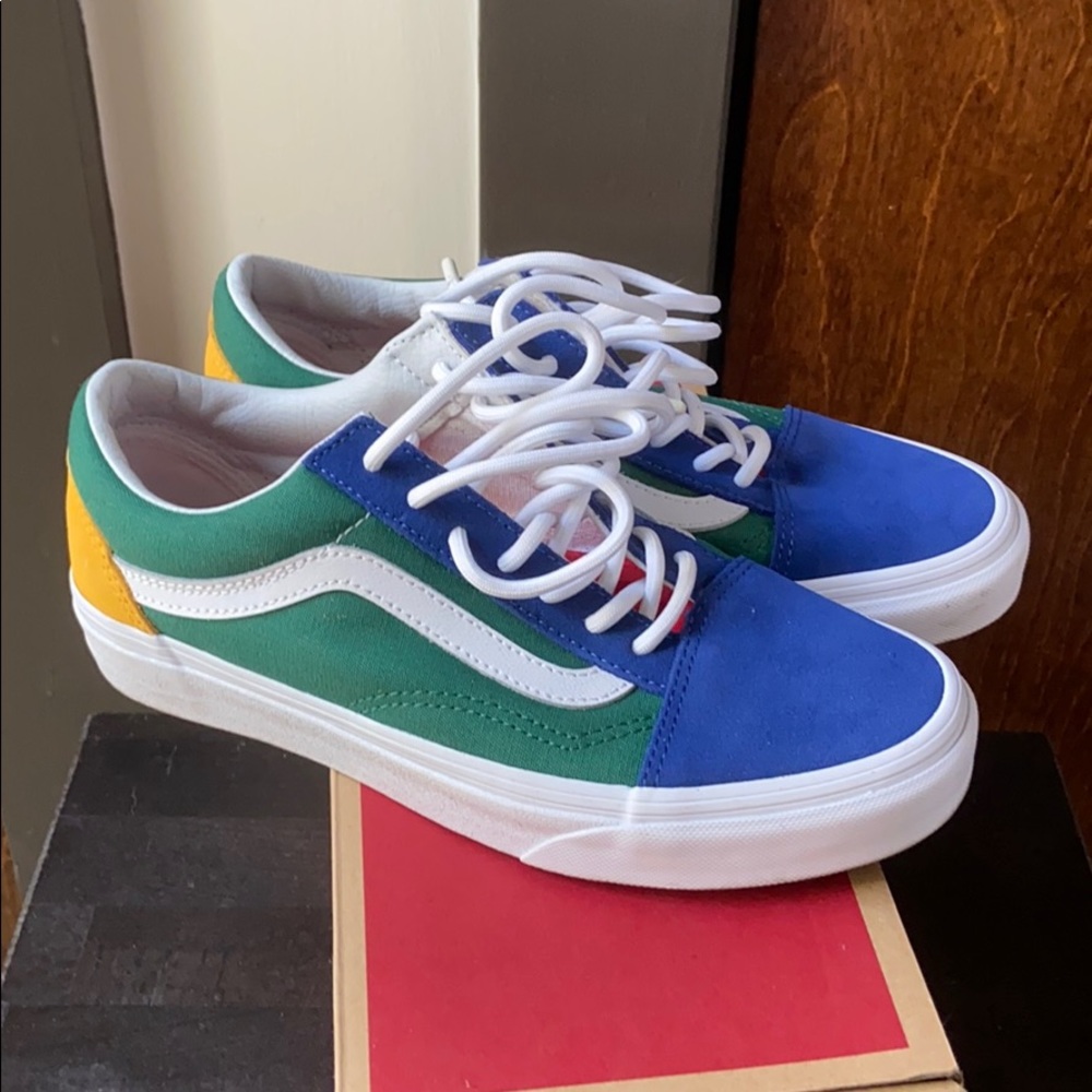 Vans old skool yacht clubs